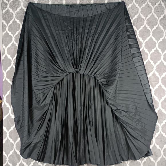 Woolworths Skirt Womens 14 Black Pleated Satin Look Polyester Elastic Waist Goth - Picture 9 of 11